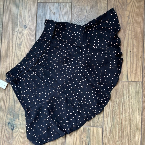 Black Fit & Flare Skirt with neutral design, size Small, NWT - Picture 3 of 6